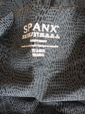 NWT SPANX Booty Boost Active 7/8 Leggings Blue Mosaic Plus Size 3X